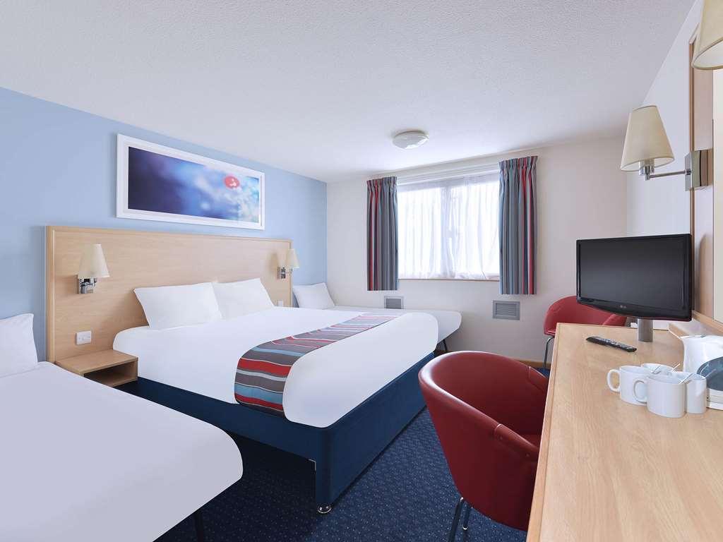 Travelodge Birmingham Central Pokój zdjęcie